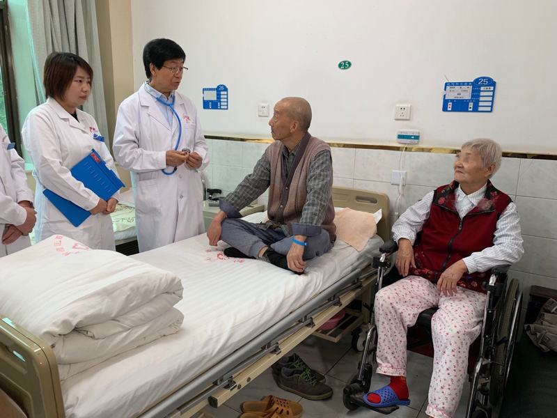 十一年生命的延续，81岁直肠癌患者的传奇人生……