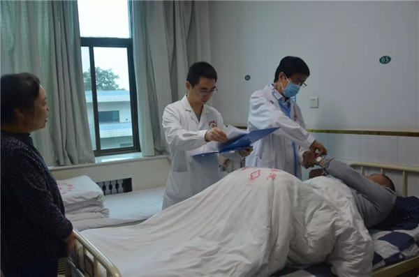 千里求医路，缘于20年前奇迹的见证……