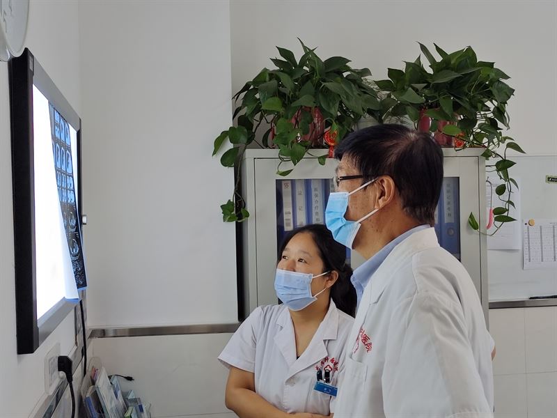 【医案分享】肺癌十八年未复发，信赖铸就生命奇迹——记陈先生的抗癌之路